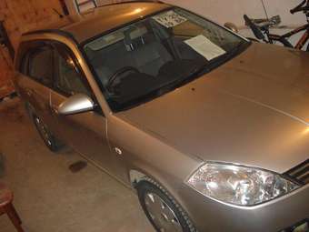 2002 Nissan Wingroad Pictures