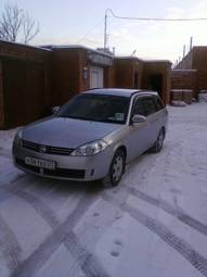 2002 Nissan Wingroad Photos
