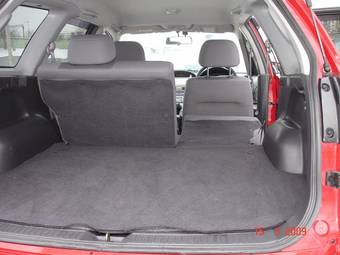 2002 Nissan Wingroad Pictures