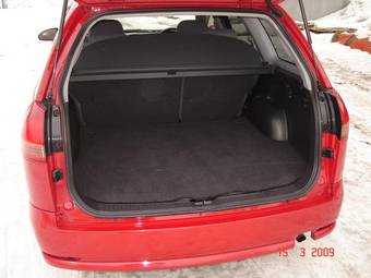 2002 Nissan Wingroad Pictures