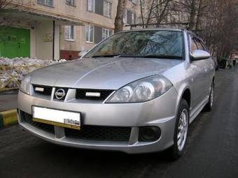 2002 Nissan Wingroad Photos