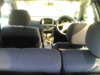 2002 Nissan Wingroad Photos