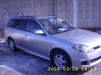 2002 Nissan Wingroad Pictures