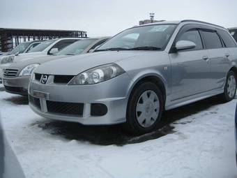 2002 Nissan Wingroad Photos