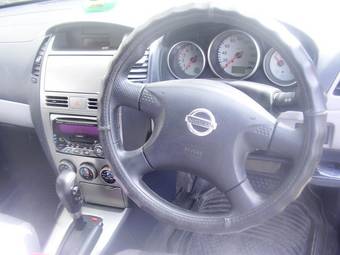 2002 Nissan Wingroad Photos
