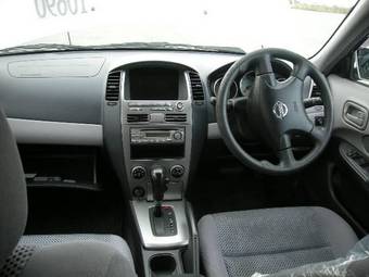 2002 Nissan Wingroad Pictures