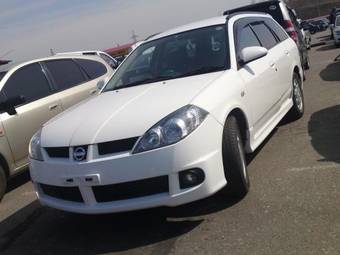 2002 Nissan Wingroad Photos