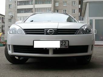 2002 Nissan Wingroad Photos