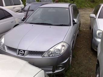 2002 Nissan Wingroad Photos