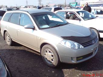 2002 Nissan Wingroad Photos