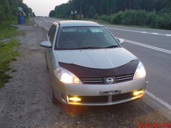 2002 Nissan Wingroad Pictures