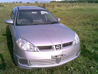 2002 Nissan Wingroad Pictures