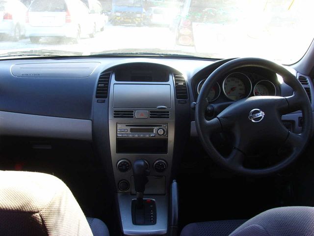 2003 Nissan Wingroad