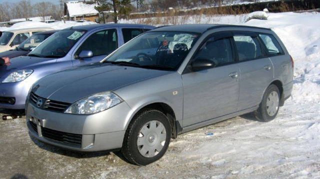 2003 Nissan Wingroad