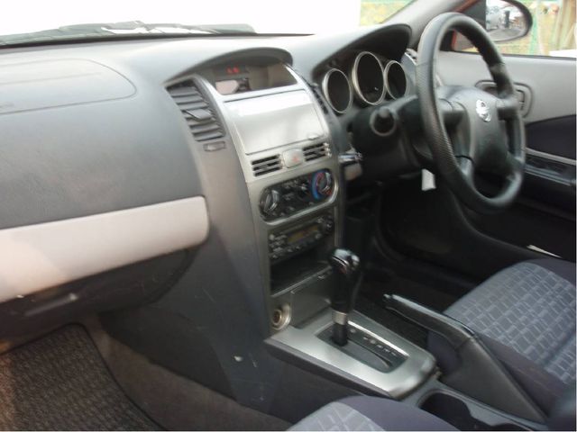 2003 Nissan Wingroad