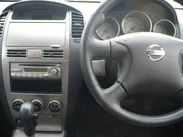2003 Nissan Wingroad