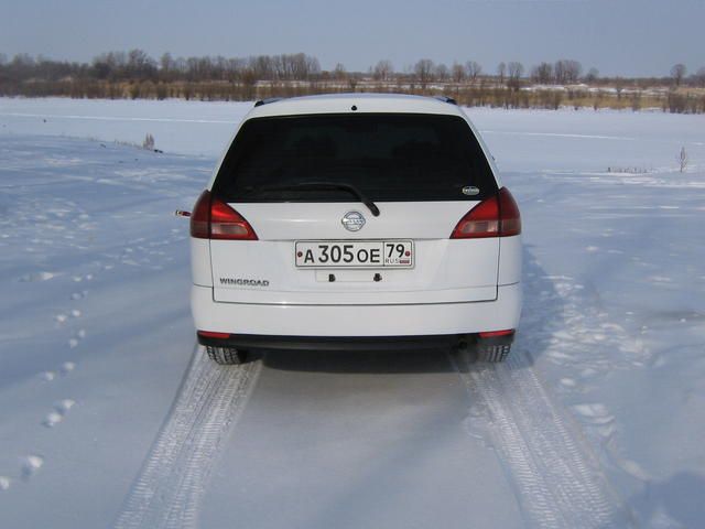 2003 Nissan Wingroad