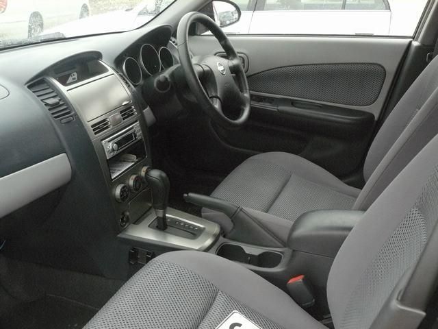 2003 Nissan Wingroad