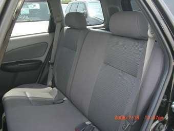 2003 Nissan Wingroad Pictures