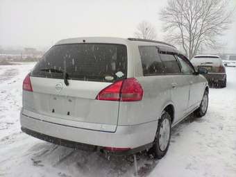2003 Nissan Wingroad Pictures