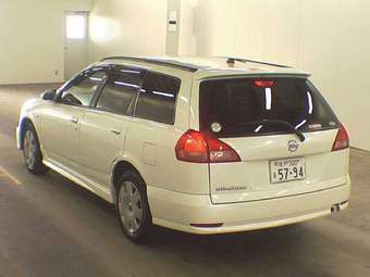2003 Nissan Wingroad Photos