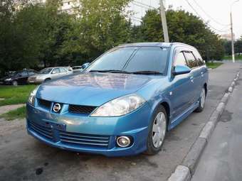 2003 Nissan Wingroad Pictures