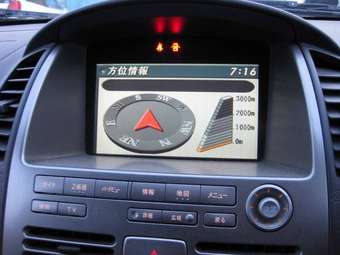 2003 Nissan Wingroad Photos