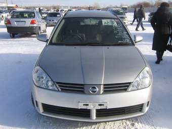 2003 Nissan Wingroad Pictures