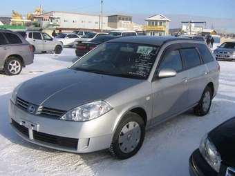 2003 Nissan Wingroad Photos