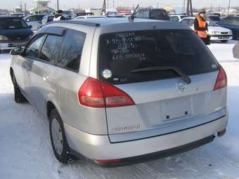2003 Nissan Wingroad Images