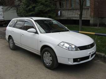2003 Nissan Wingroad Pictures