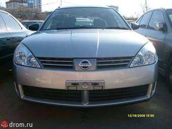 2003 Nissan Wingroad Pictures