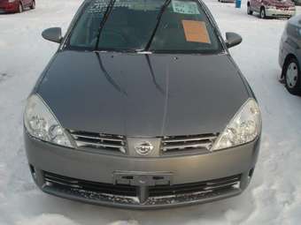 2003 Nissan Wingroad Photos
