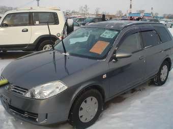 2003 Nissan Wingroad Pictures