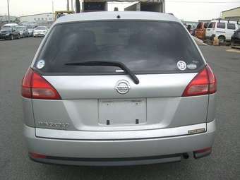 2003 Nissan Wingroad Pictures