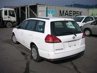 2003 Nissan Wingroad Pictures