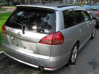 2003 Nissan Wingroad Photos