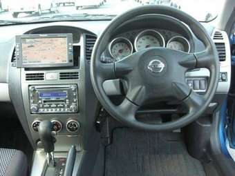 2003 Nissan Wingroad Pictures