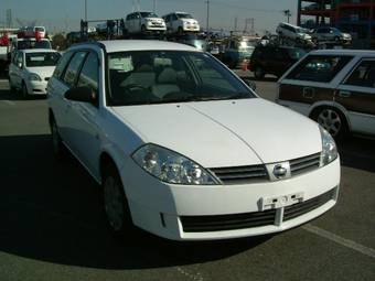 2003 Nissan Wingroad Pictures