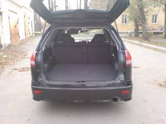 2003 Nissan Wingroad Photos