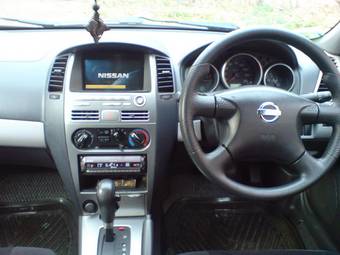 2003 Nissan Wingroad Pictures