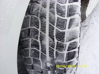 2003 Nissan Wingroad Photos