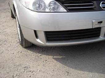 2003 Nissan Wingroad Photos