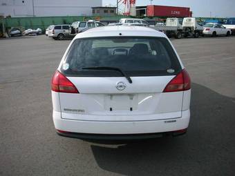 2003 Nissan Wingroad Pictures