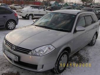 2003 Nissan Wingroad Photos