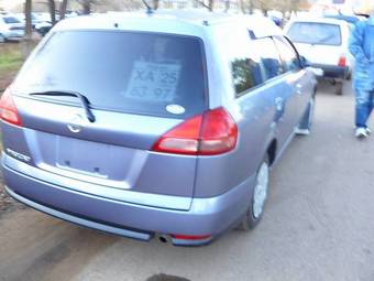 2003 Nissan Wingroad Pictures
