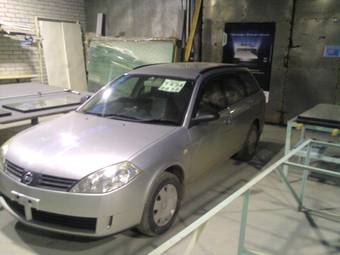 2003 Nissan Wingroad Images