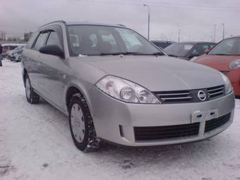 2003 Nissan Wingroad Pictures