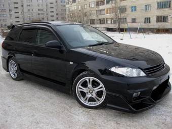 2003 Nissan Wingroad Images