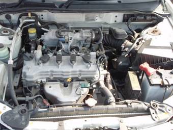 2003 Nissan Wingroad Photos